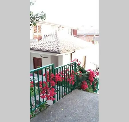 Tra Mare E Montagna Appartement