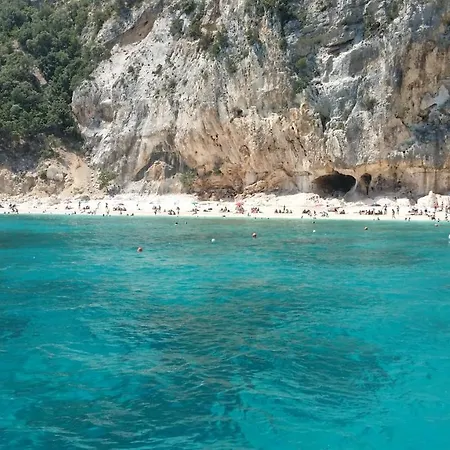 Tra Mare E Montagna 公寓 包内伊