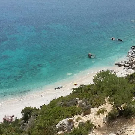 公寓 Tra Mare E Montagna