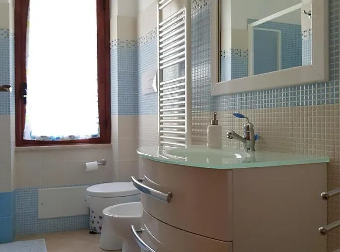 Tra Mare E Montagna * バウネーイ