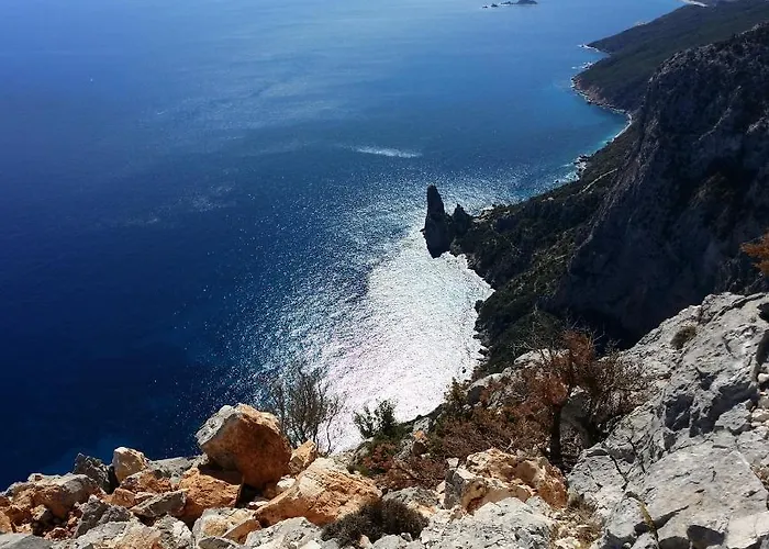 Tra Mare E Montagna アパート バウネーイ